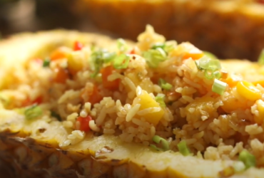 pineapple rice dish