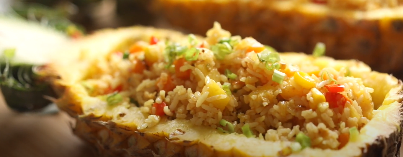 pineapple rice dish